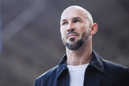 大发官网|大发体育|大发娱乐场|dafabet中国|大发体育官方网站|www.dfa678.com-伊尔泽：从电工到带霍村德甲竞争欧冠席位我是如何做到的？