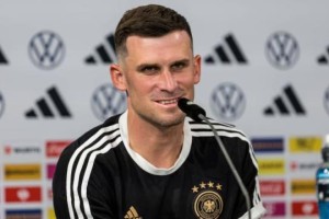 32岁即将首秀的格罗斯 德国队准备怎么用？