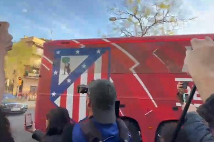 大发官网|大发体育|大发娱乐场|dafabet中国|大发体育官方网站|www.dfa678.com-科贝：马竞大巴前往诺坎普的路上遭石块攻击，两扇车窗被砸碎